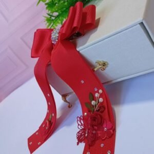 Laço em fita de organza